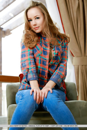 Delicious Lovely Teen Julia Sweet Disrobes Out Of Jeans