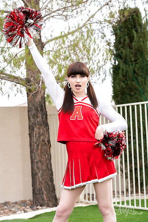 Brunette girl Lindsey Love gets screwed by stunning transsexual cheerleader Natalie Mars